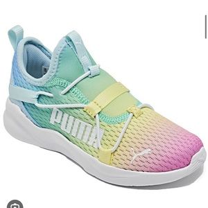 💙❤️ Puma rainbow soft ride running sneakers (slip on)
